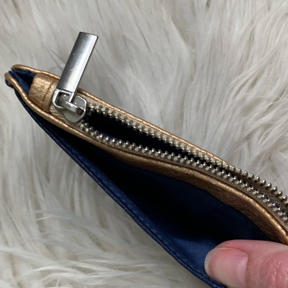 Card Case - Picture 8 of 10